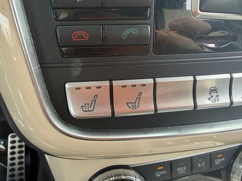 Used 2016 Mercedes-Benz G 63 AMG 4MATIC image 30