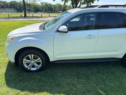 Used 2013 Chevrolet Equinox LT AWD/4WD image 36