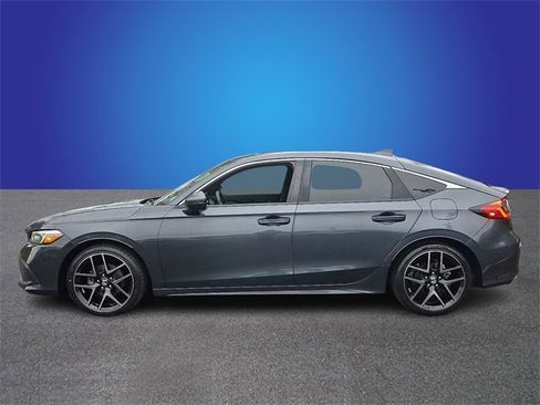 Used 2022 Honda Civic Sport Touring image 7