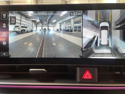 Used 2026 Kia Carnival SX Prestige image 10