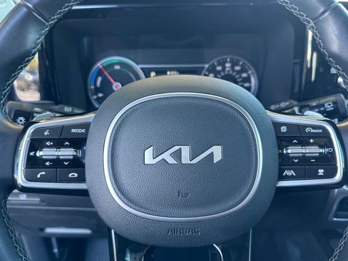 Certified 2023 Kia Sorento EX AWD/4WD image 28
