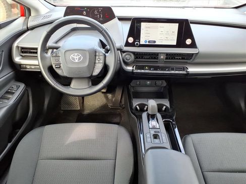 Used 2023 Toyota Prius LE image 9
