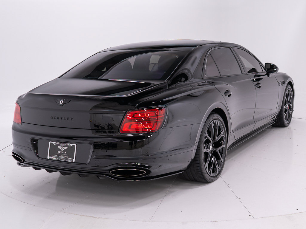 Certified 2025 Bentley Flying Spur Plug-In Hybrid AWD/4WD image 5