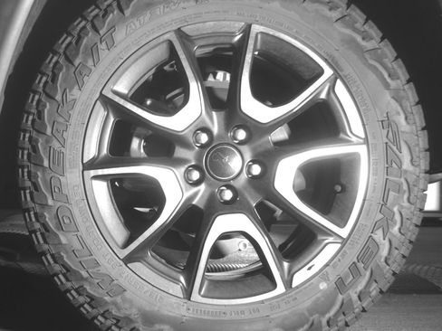 Used 2025 Jeep Compass Trailhawk AWD/4WD image 14