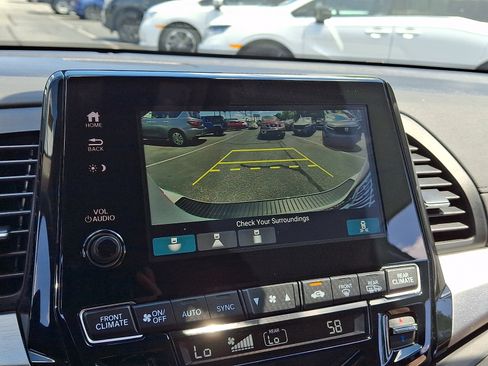 Certified 2024 Honda Odyssey EX-L image 17