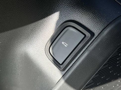 New 2026 GMC Terrain Elevation w/ Elevation Premium Package image 16