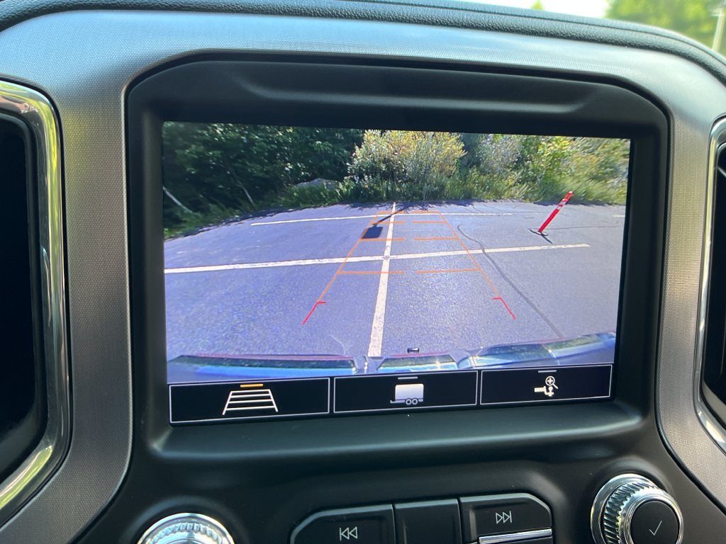 Used 2020 GMC Sierra 1500 SLT w/ SLT Premium Plus Package AWD/4WD image 20