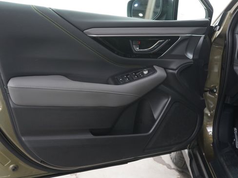 Used 2023 Subaru Outback Onyx Edition image 18