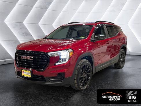 Used 2024 GMC Terrain SLE w/ Elevation Edition image 1