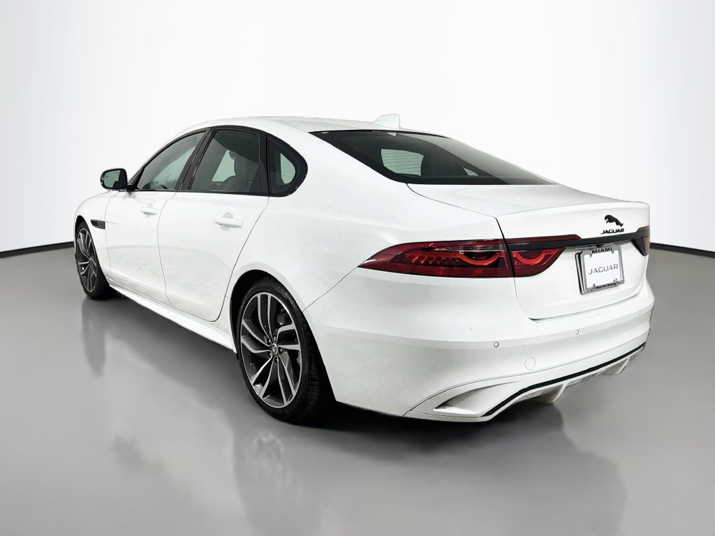 Used 2024 Jaguar XF R-Dynamic SE AWD/4WD image 7
