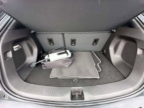 Certified 2023 Chevrolet Bolt EUV LT w/ Driver Confidence Package image 34