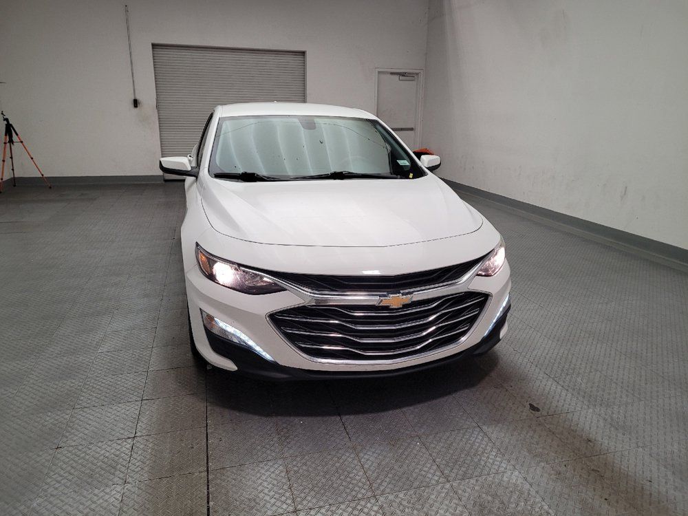 Used 2022 Chevrolet Malibu LT FWD image 14