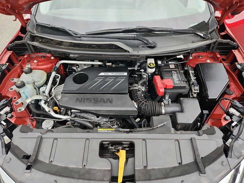 Used 2023 Nissan Rogue S AWD/4WD image 27
