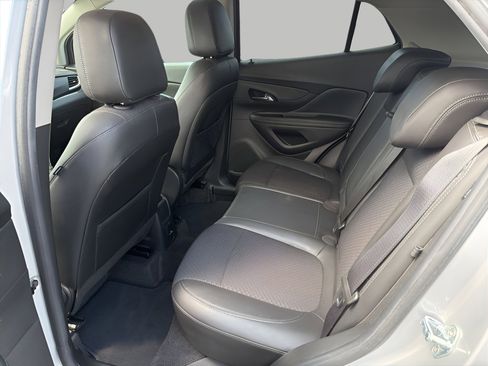 Used 2021 Buick Encore Preferred w/ Safety Package AWD/4WD image 21