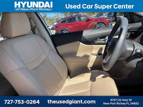 Used 2020 Nissan Rogue SL image 8