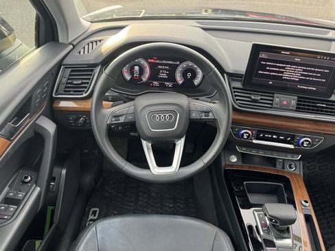 Used 2024 Audi Q5 2.0T Prestige image 13