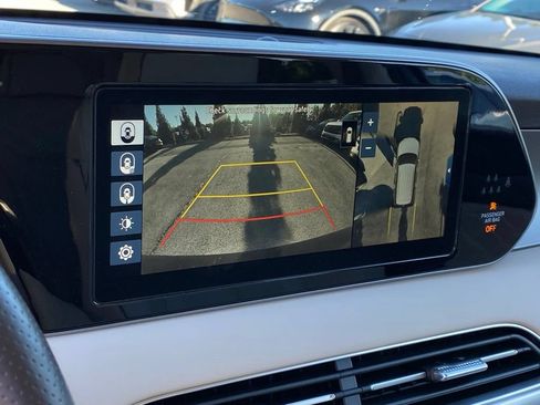 Used 2020 Hyundai Palisade Limited AWD/4WD image 18