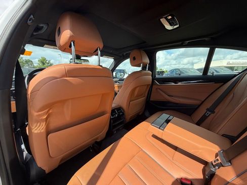 Certified 2023 BMW 530i w/ Convenience Package RWD image 20