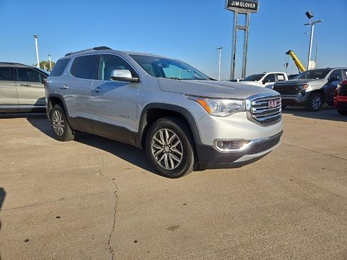 Used 2019 GMC Acadia SLE w/ LPO, Floor Liner Package image 7