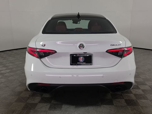 Used 2025 Alfa Romeo Giulia w/ Veloce Package Rwd image 6