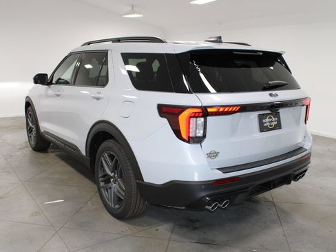 New 2026 Ford Explorer ST AWD/4WD image 6