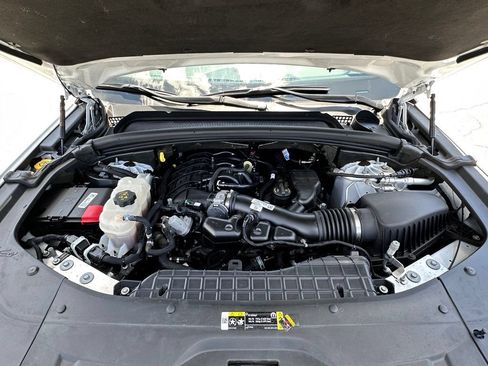 Used 2023 Jeep Grand Cherokee Limited AWD/4WD image 43