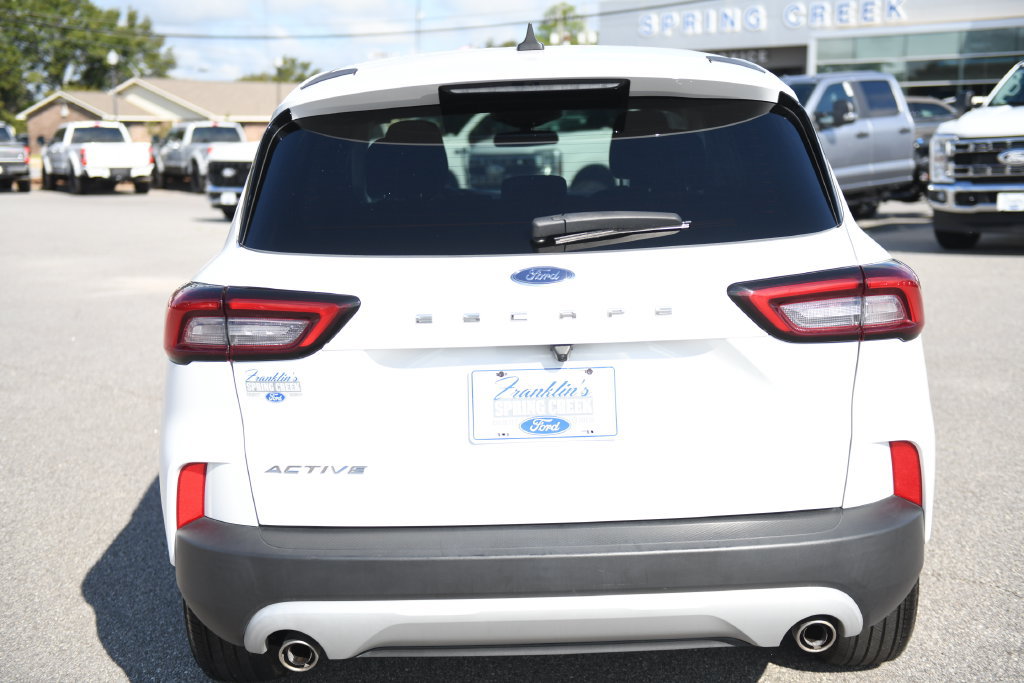 Used 2025 Ford Escape Active FWD image 10