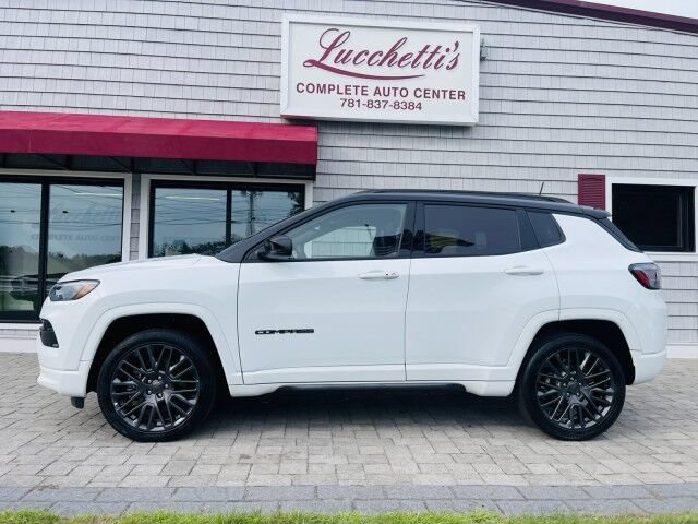 Used 2023 Jeep Compass High Altitude AWD/4WD image 2