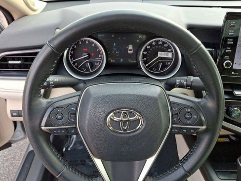 Certified 2023 Toyota Camry XLE FWD image 14