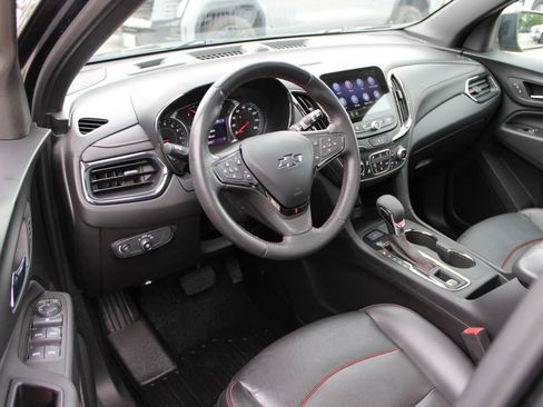 Used 2022 Chevrolet Equinox RS w/ RS Leather Package AWD/4WD image 15