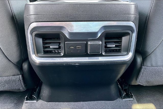Used 2020 GMC Sierra 2500 SLE w/ SLE Value Package; AWD/4WD image 11