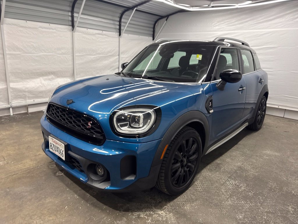 Used 2022 MINI Cooper Countryman S w/ Premium Package FWD image 3