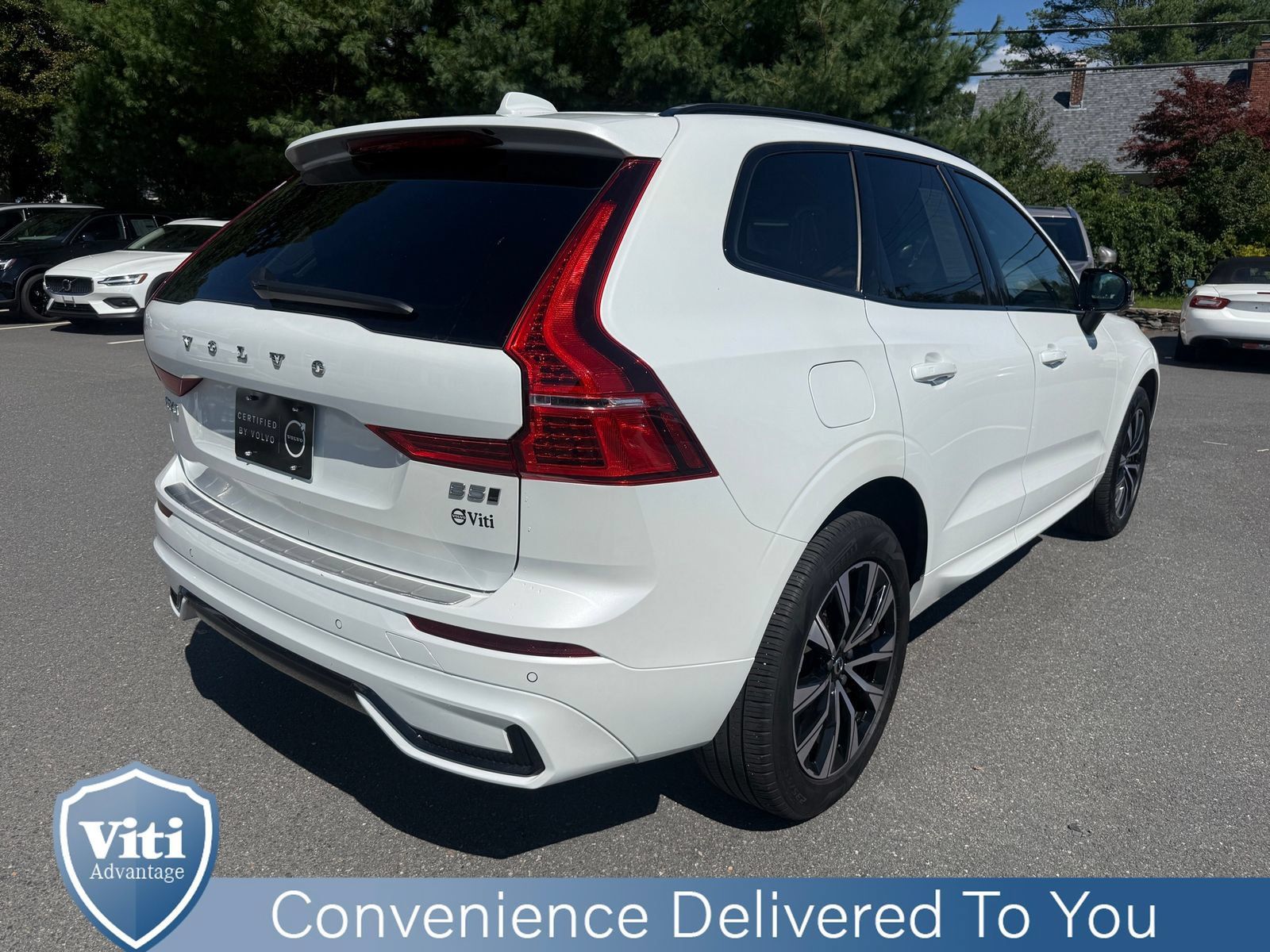 Used 2024 Volvo XC60 B5 Core w/ Protection Package Premier AWD/4WD image 8