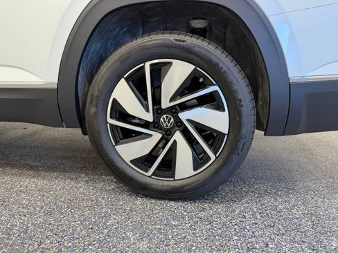 New 2026 Volkswagen Atlas SEL AWD/4WD image 12
