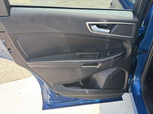 Used 2022 Ford Edge SEL w/ Convenience Package AWD/4WD image 19