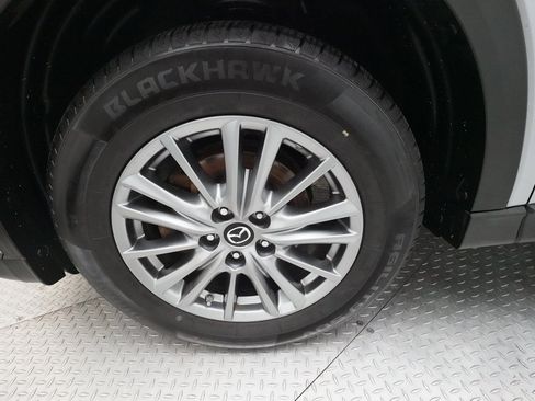 Used 2018 MAZDA CX-5 Touring image 27