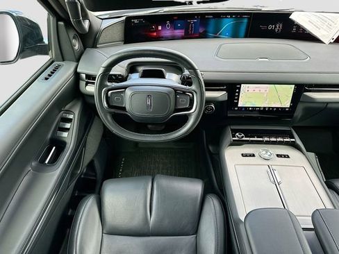 Used 2025 Lincoln Navigator Reserve w/ Jet Appearance Package AWD/4WD image 24