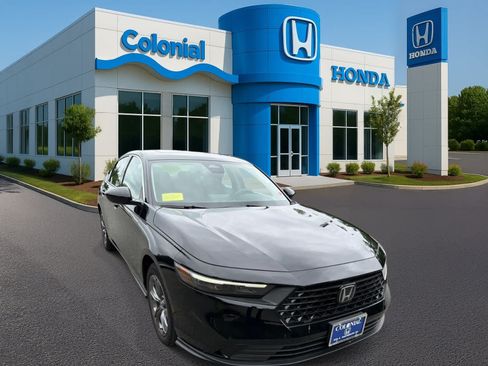 Used 2024 Honda Accord EX image 8