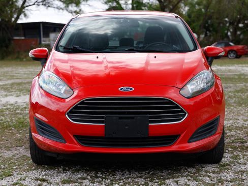 Used 2014 Ford Fiesta SE FWD image 19