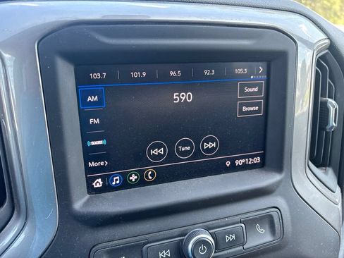 Used 2023 Chevrolet Silverado 2500 Custom w/ Custom Convenience Package AWD/4WD image 15