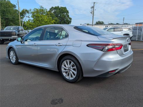 Used 2024 Toyota Camry LE FWD image 3