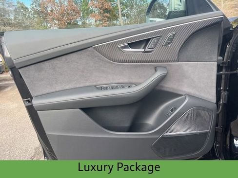 New 2026 Audi RS Q8 performance image 7