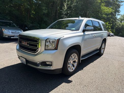 Used 2017 GMC Yukon SLT w/ HD Trailering Package AWD/4WD image 2
