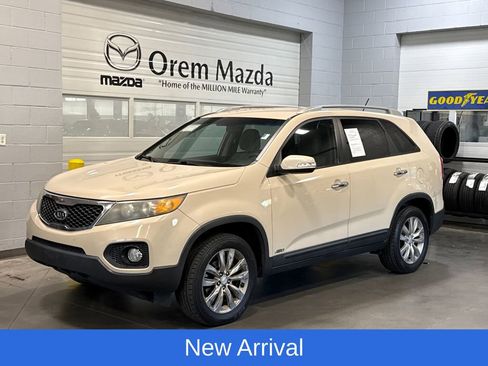 Used 2011 Kia Sorento LX w/ Convenience Pkg AWD/4WD image 1