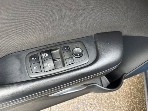 Used 2022 Dodge Challenger GT w/ Driver Convenience Group AWD/4WD image 12