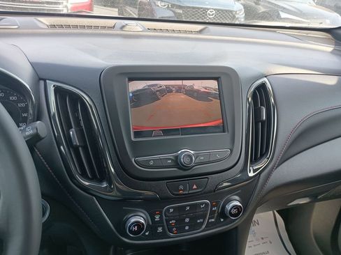 Used 2022 Chevrolet Equinox RS w/ LPO, Floor Liner Package image 23