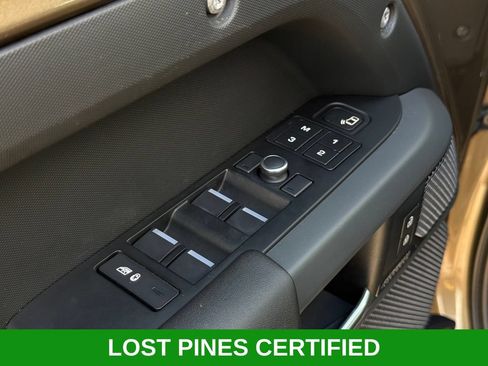 Used 2020 Land Rover Defender 110 X AWD/4WD image 7