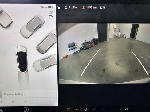 Used 2021 Tesla Model Y Performance AWD/4WD image 18