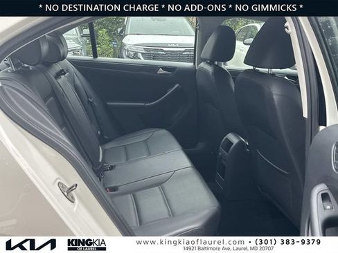 Used 2014 Volkswagen Jetta SE FWD image 15