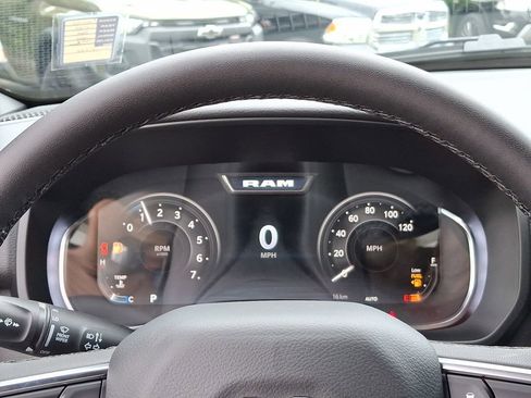 New 2025 RAM 1500 Big Horn AWD/4WD image 31